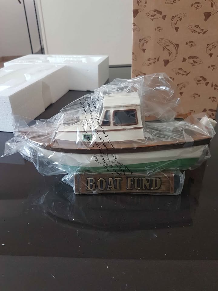 Boat fund funny figurine piggy bank coin bank, New - photo 2