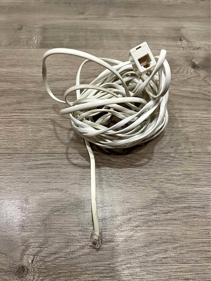 Phone cord with splitter
