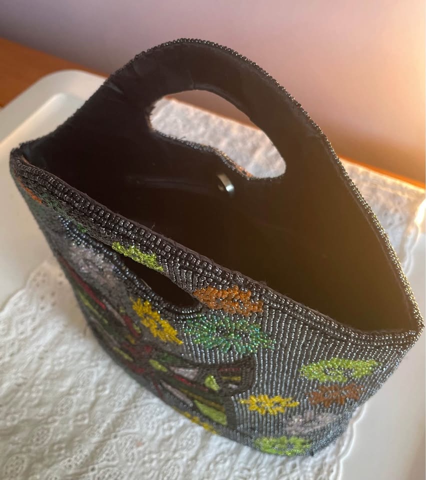Vintage Beaded Butterfly Handbag - photo 4