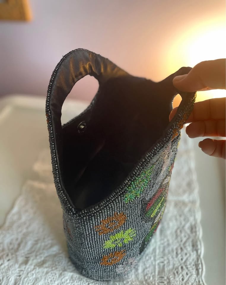 Vintage Beaded Butterfly Handbag - photo 5