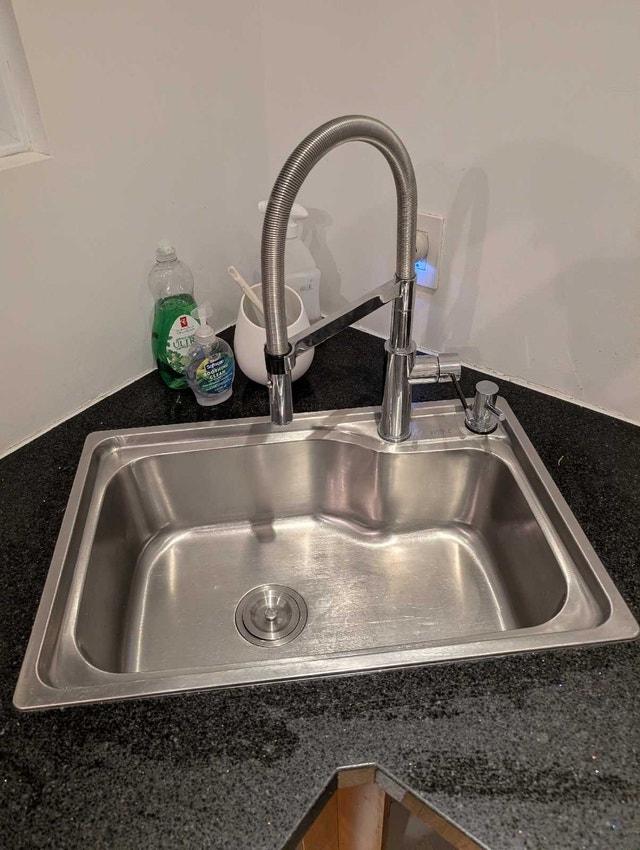 Stainless Steel Kitchen Sink