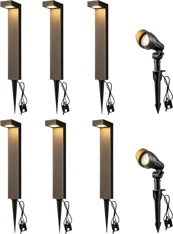 Brand New 8Pack Low Voltage Landscape Lights Kit