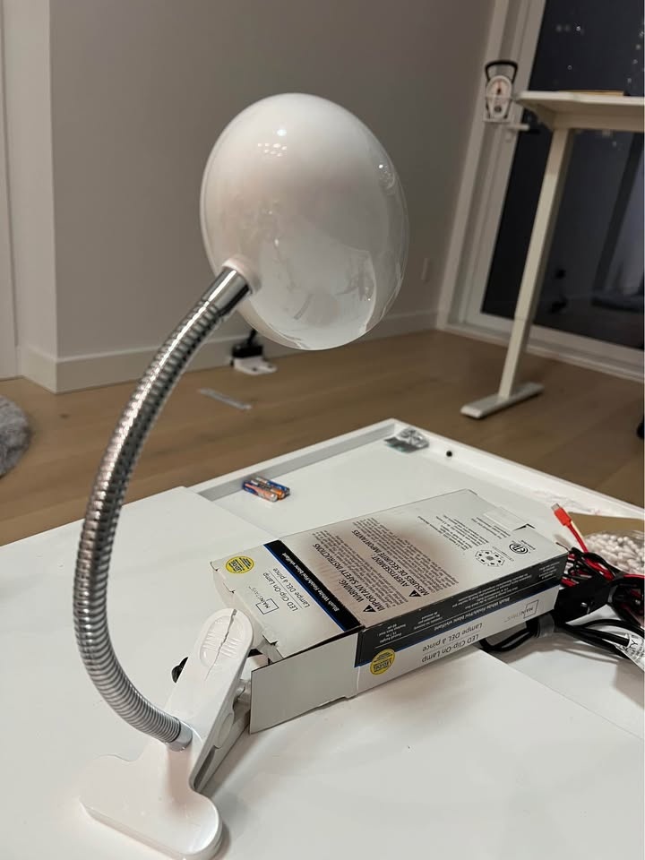LED Clamp-On Light - photo 2