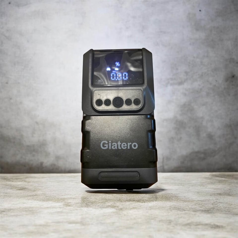 Giatero Q13 Portable Car Jump Starter w/ Air Compressor