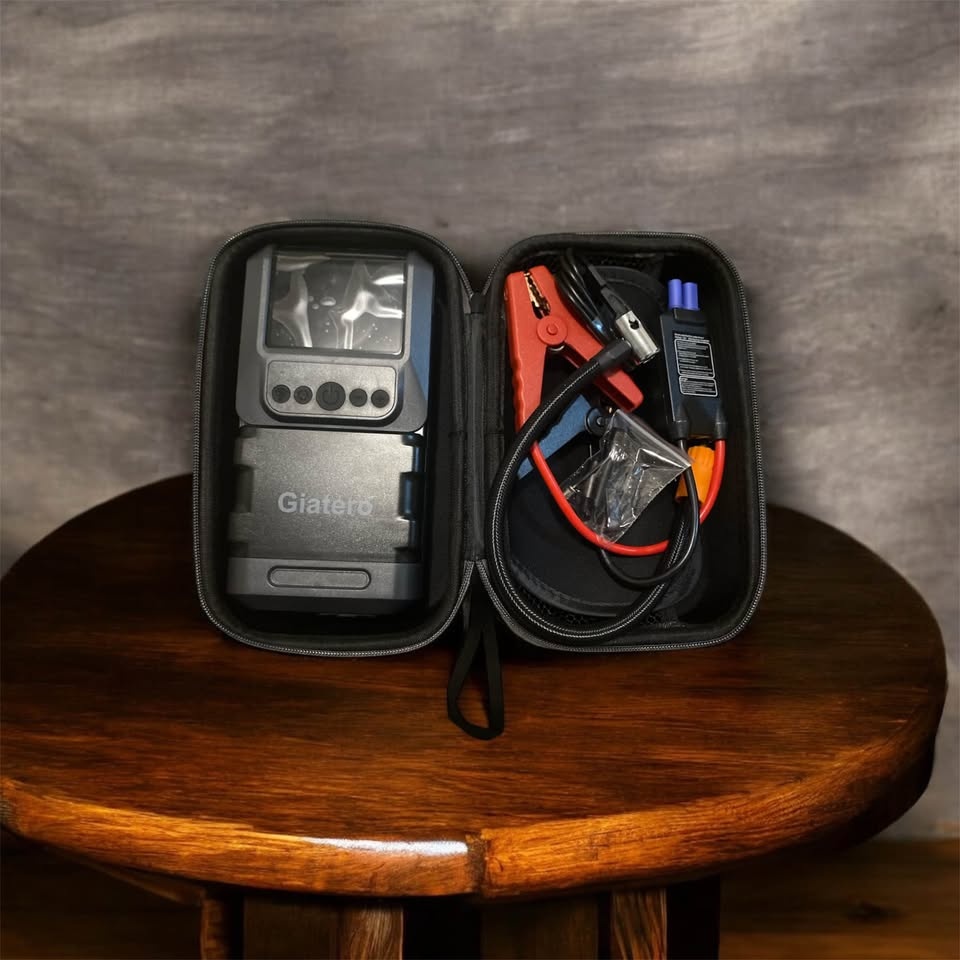 Giatero Q13 Portable Car Jump Starter w/ Air Compressor - photo 2