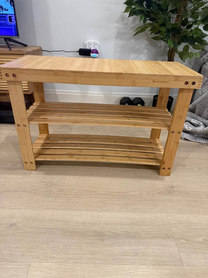 MOVING SALE light wooden entry way bench with shoe rack storage - photo 4