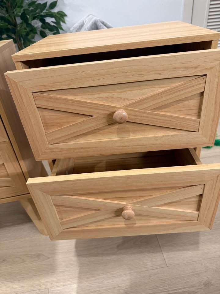 MOVING SALE Light wooden side tables night stands SOLD TOGETHER - photo 4