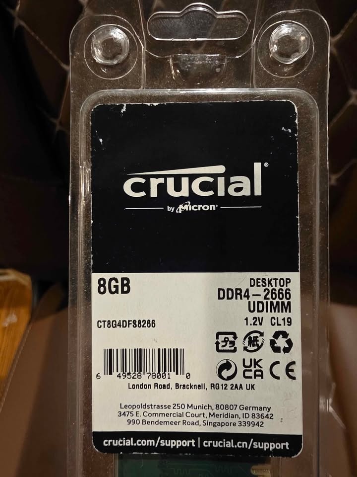 Crucial 8GB DDR4 2666 MT/s Memory - CT8G4DFRA266 - photo 2