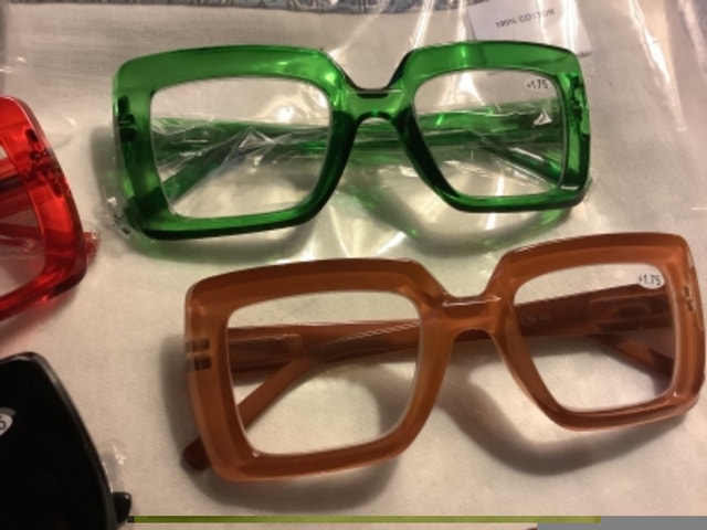 +1.75 glasses - 5 pairs - photo 3