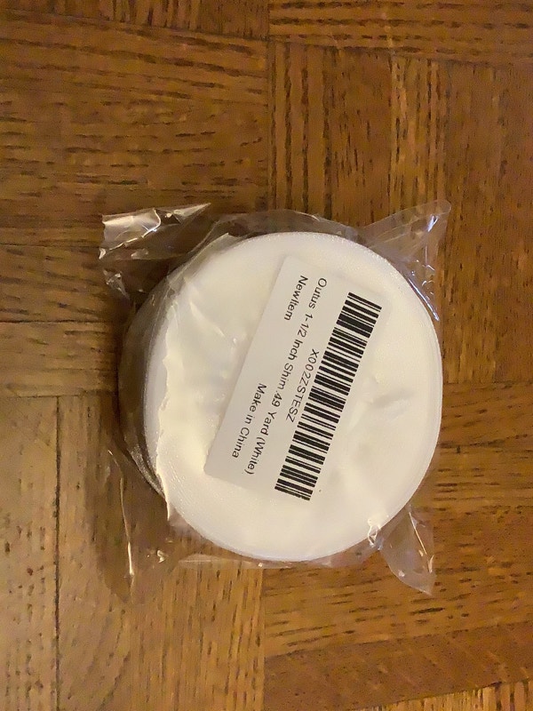 White Shimmer Sheer Ribbon - photo 3