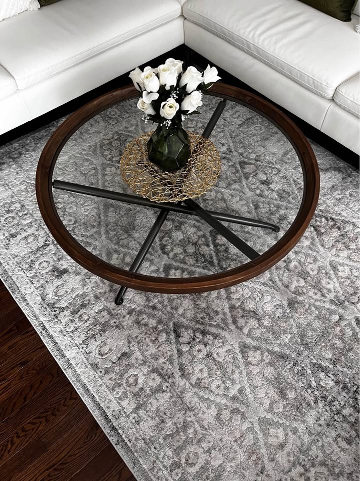 Elegant Glass Coffee Table – Wood Rim and Sculptural Legs - photo 2