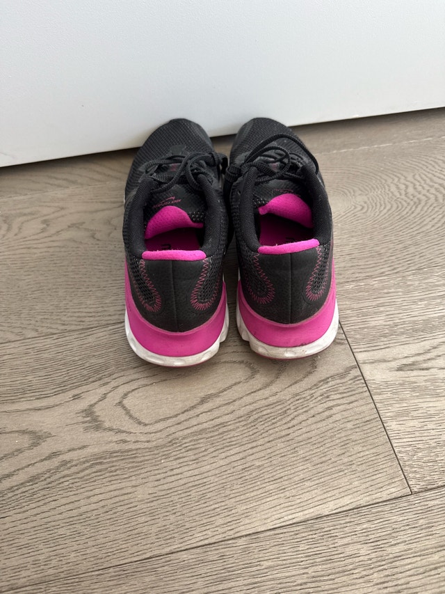 Nike Renew Shoes - photo 2