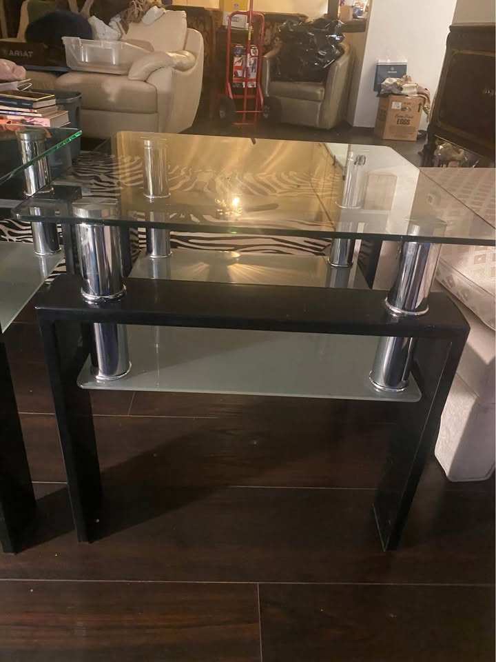Set of Metal and Glass End Tables 22” x 22”x 22” - photo 2