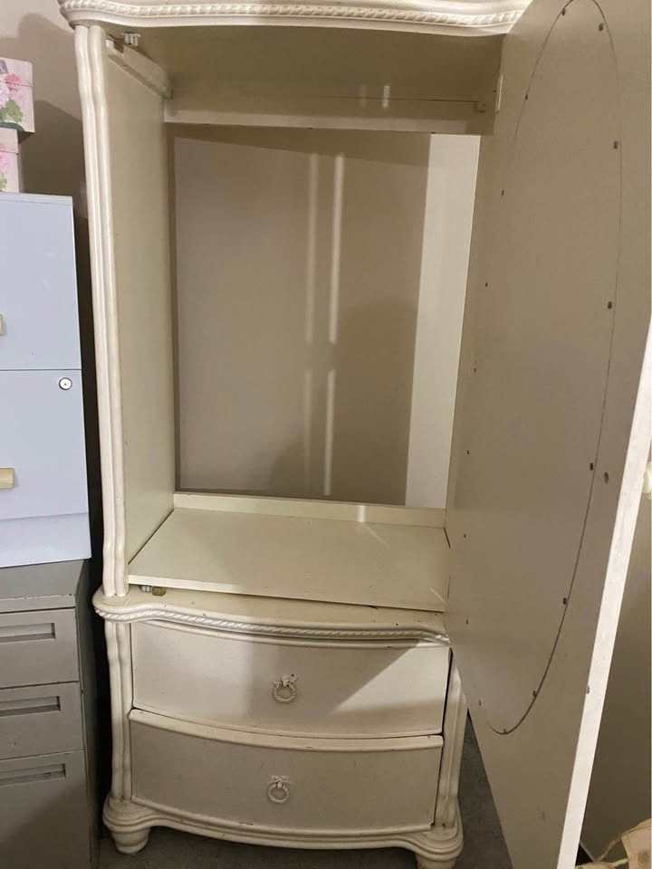 Solid Wood Cream Mirrored Armoire w/ Shelf 29"w x 19"d x 69"h - photo 2