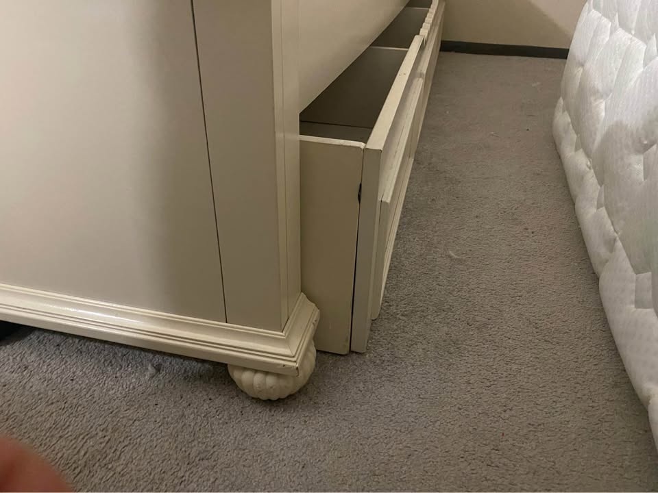 American Standard Full Size Bed Frame with Pull Out Drawer - photo 4