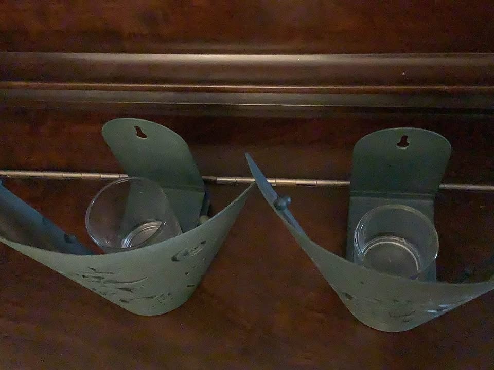 Gecko Wall Sconces - photo 2
