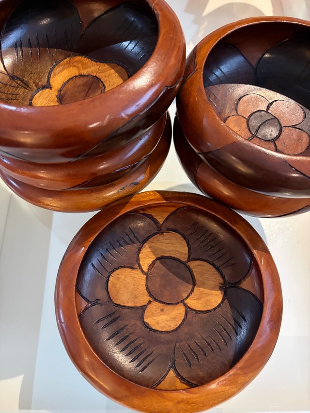 Vintage Wooden Bowls - photo 4