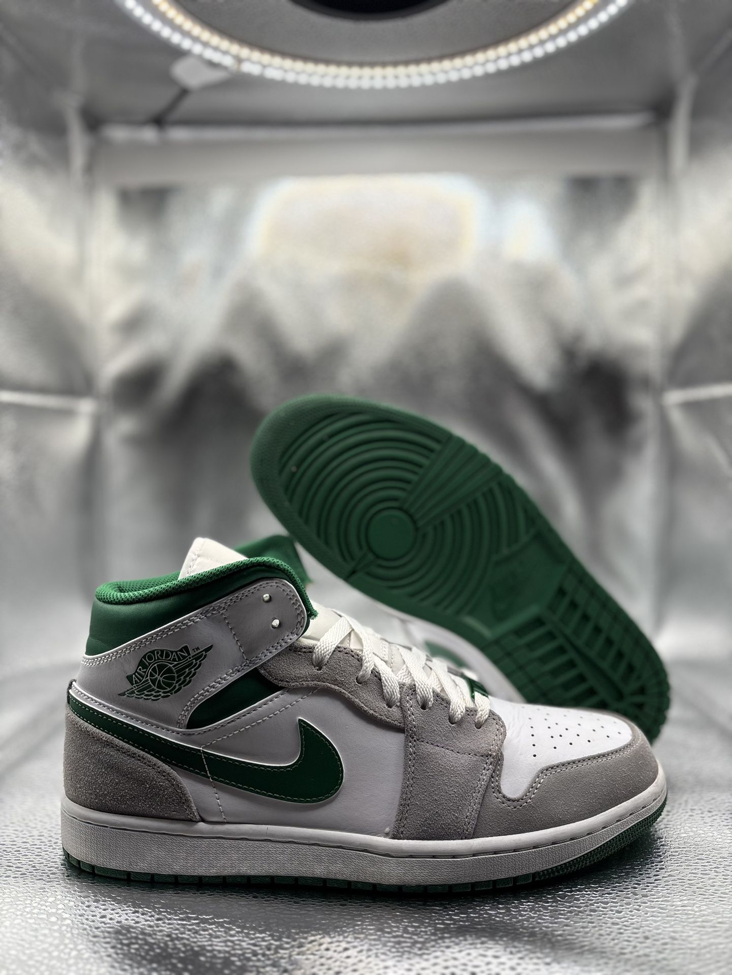 Air Jordan 1 Mid Grey Green