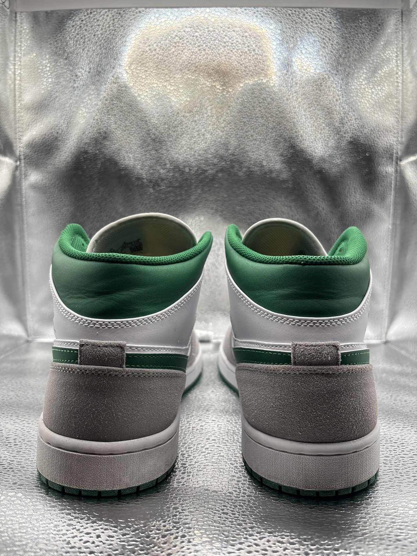 Air Jordan 1 Mid Grey Green - photo 4
