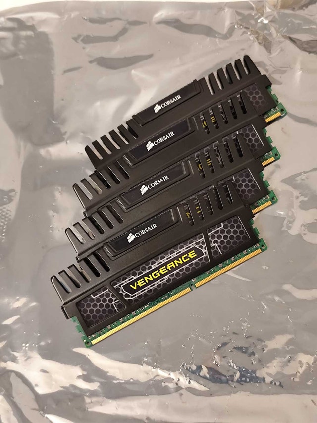 Corsair DDR3 memory 32GB
