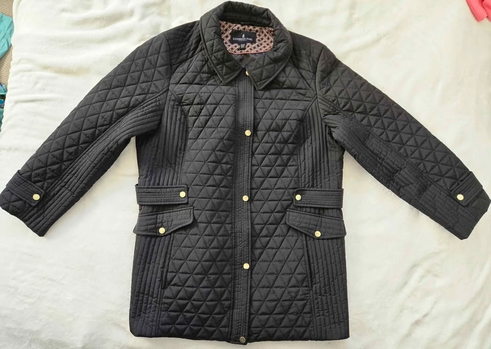London Fog Black Quilted Coat With Gold Accents, Size 1X