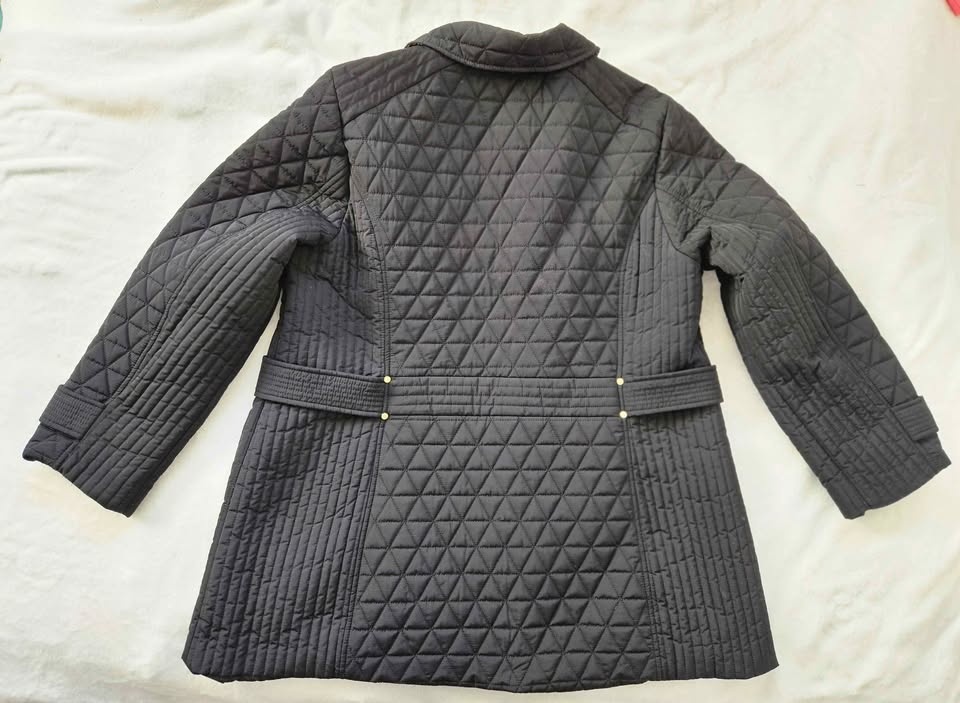 London Fog Black Quilted Coat With Gold Accents, Size 1X - photo 2