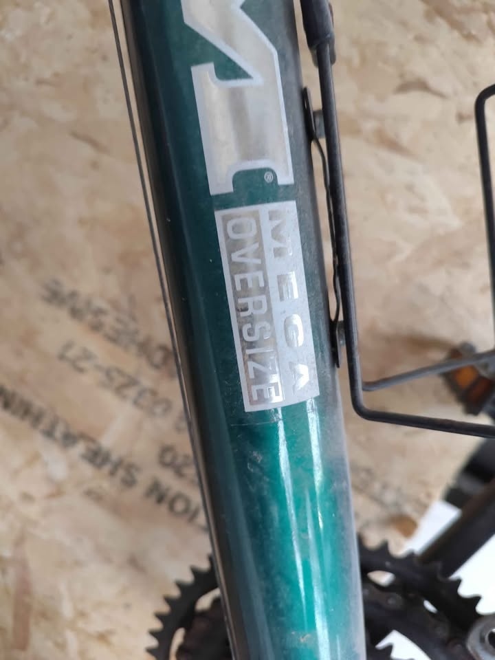 CCM Green 18-Speed Mountain Bike - 24" Tires - photo 2