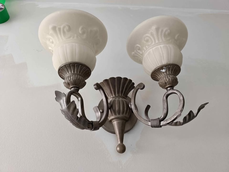 Wall sconce two light