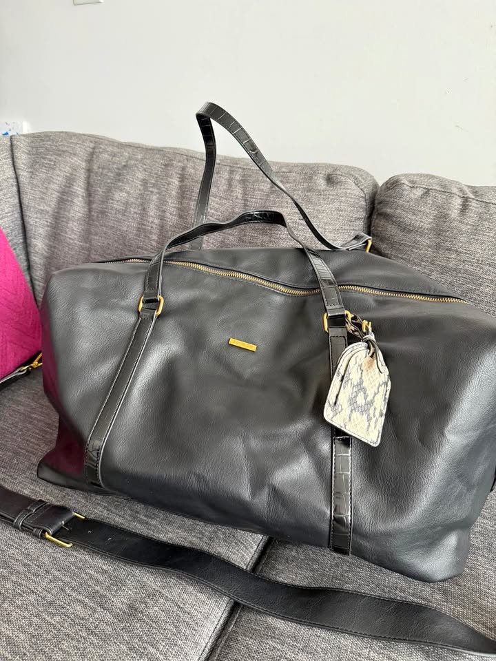Rachel Zoe Black Faux Leather Weekender Bag – Minor Strap Repair