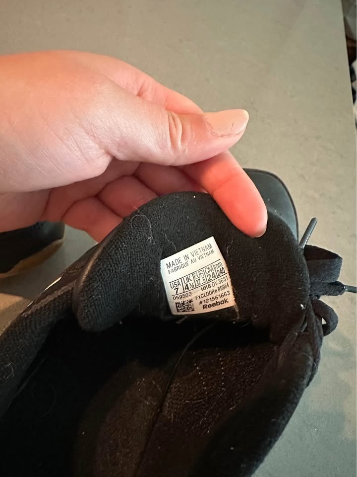 Reebok Classic Platform Sneakers – Women’s Size 7 - photo 2