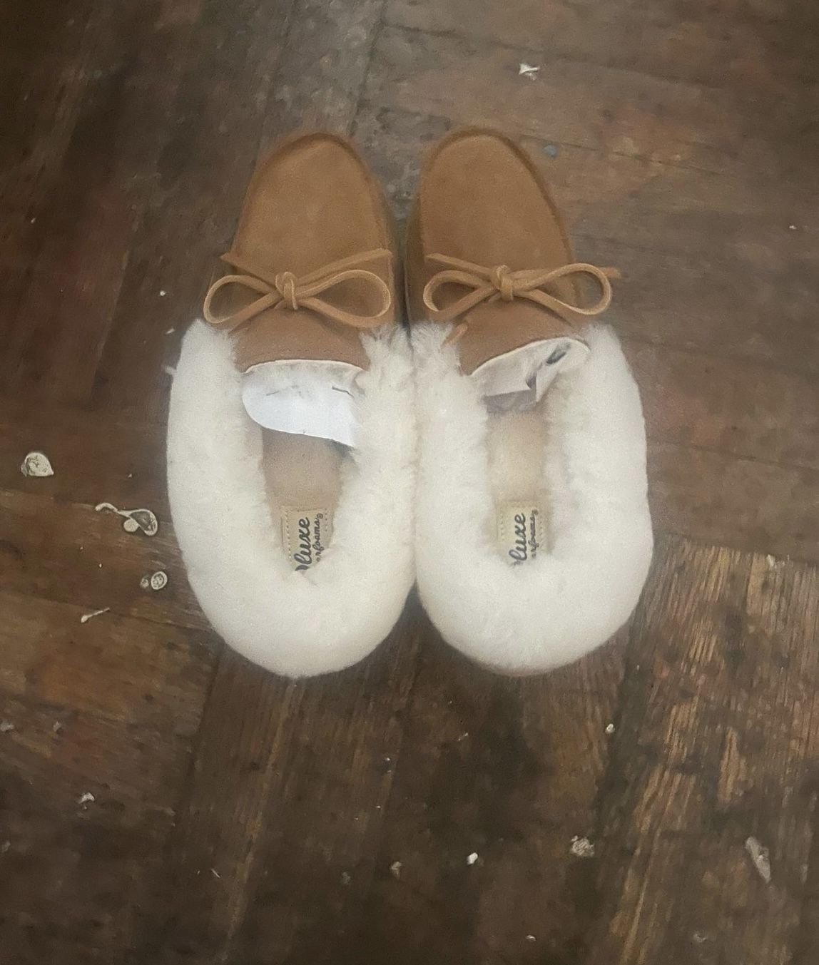 Women's Moccasin Slippers Size 8