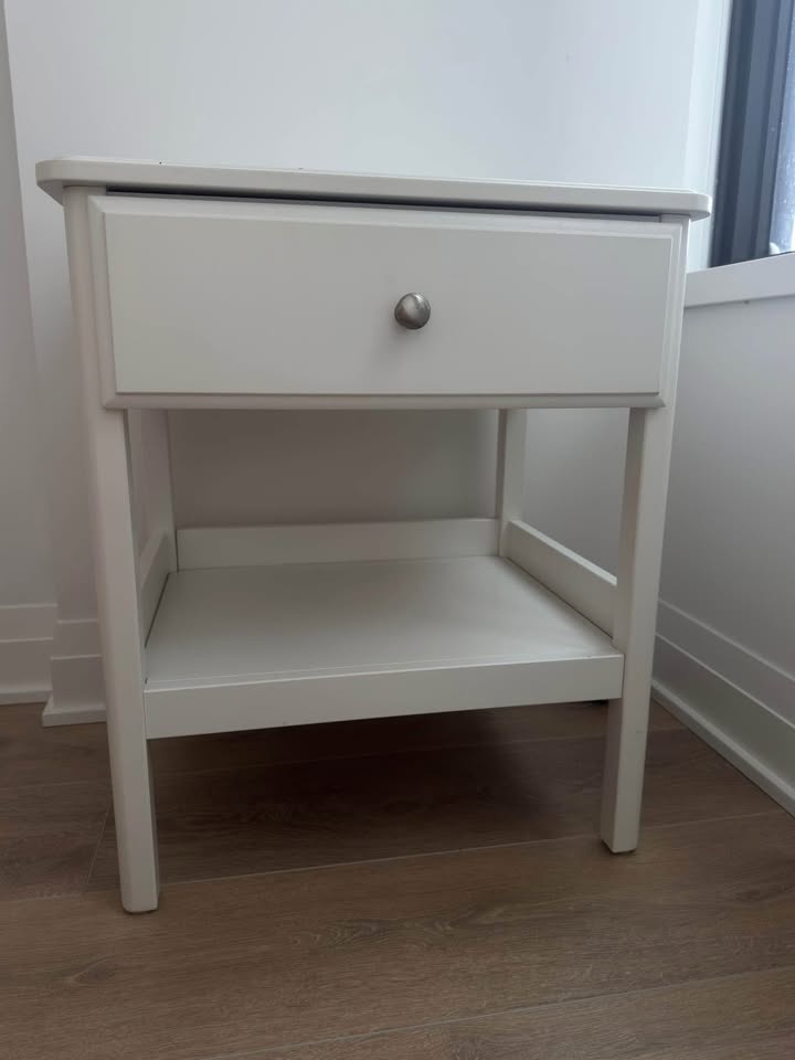 Nightstand - photo 2