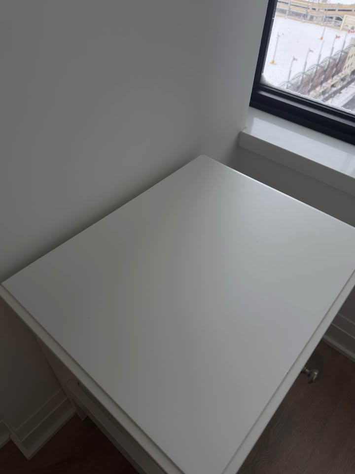 Nightstand - photo 4