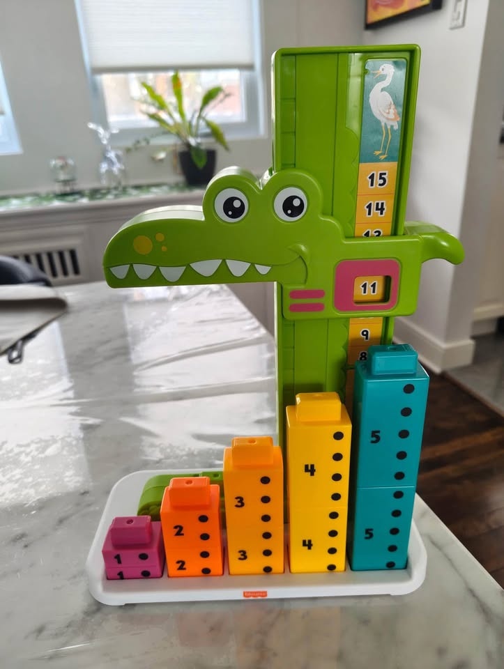 Fisher-Price Adding Alligator Counting Toy with 10 Blocks - photo 4