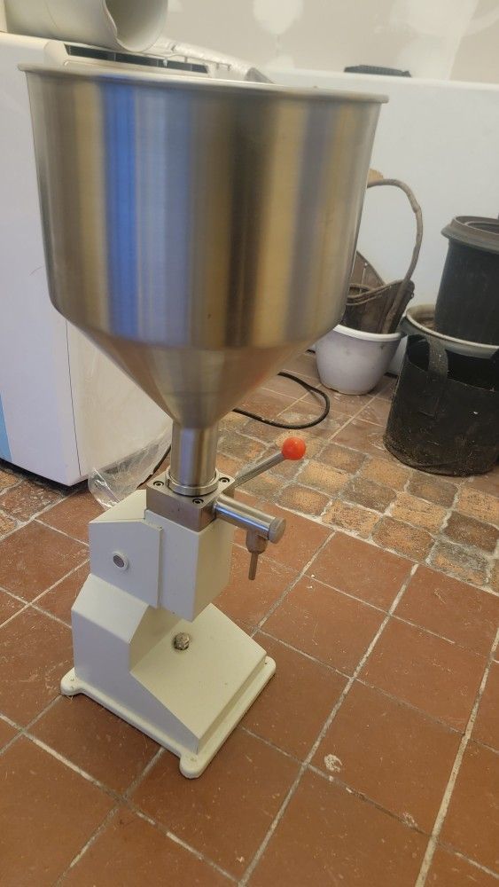 Large Manual Filling Machine - photo 2