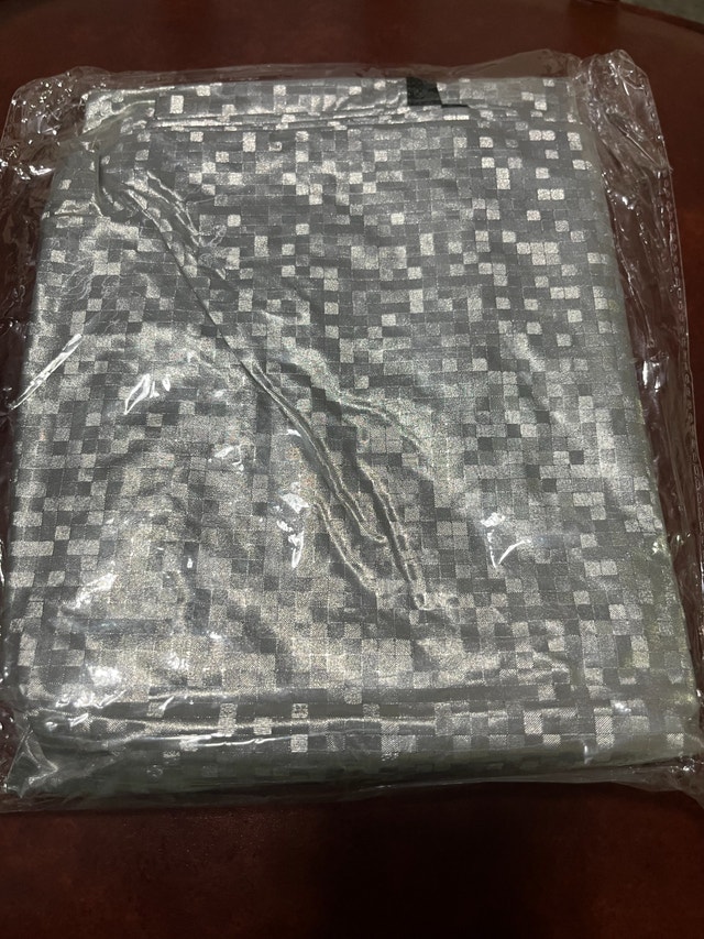 Brand New Windshield Cover - photo 4