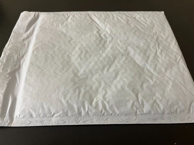 10 Bubble Mailers - 8.66x9.84inch - photo 5