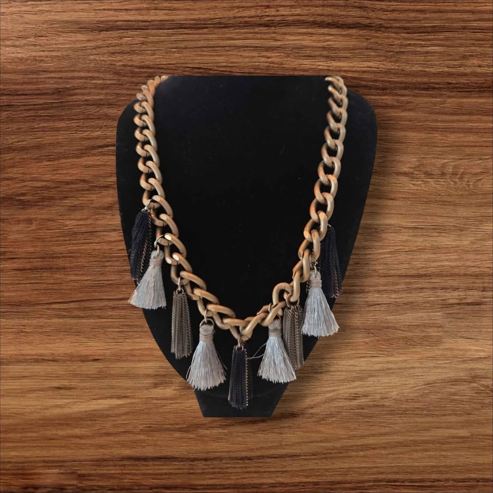 Chunky Gold Tone Boho Tassel Statement Necklace - photo 2