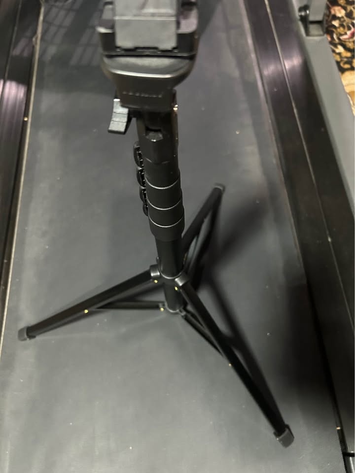 FitStill 64-inch Extendable Selfie Stick Tripod - photo 2