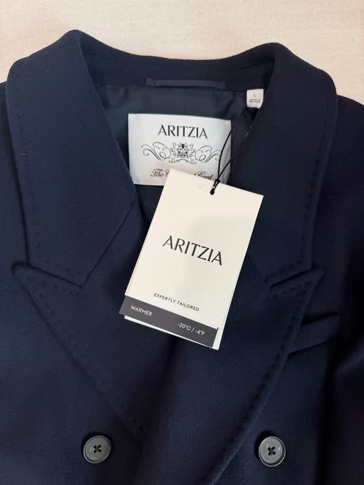 Aritzia Constant Coat - Luxe Wool Cashmere Size L NWT - photo 4