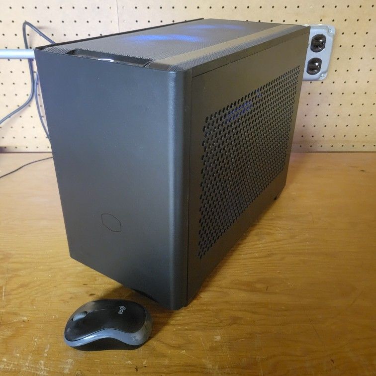 ITX Gaming PC Ryzen 5 + RTX 5060Ti 16GB - photo 4