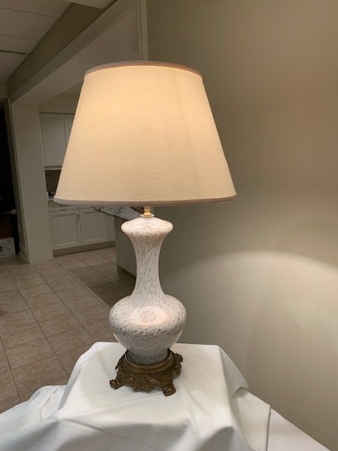 Table Lamp Venetian Murano Style White With Gold - Footed Antiqu - photo 5