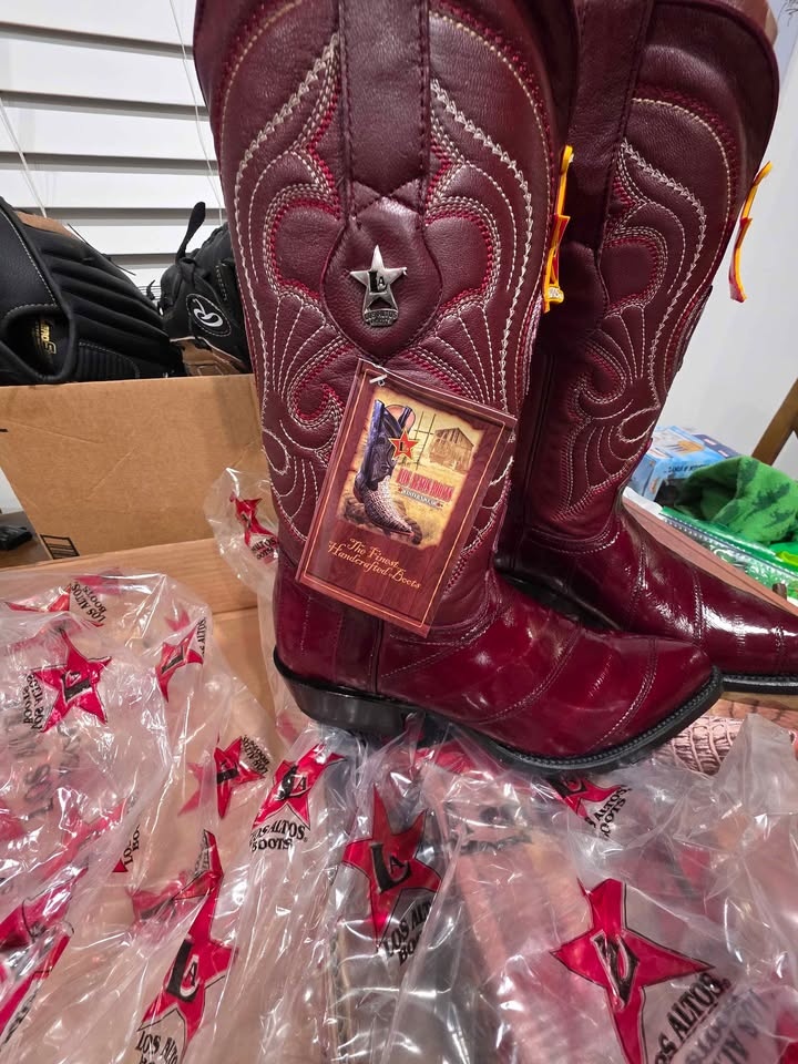 Los Altos Cowboy Boots Size 6 1/2 - photo 2