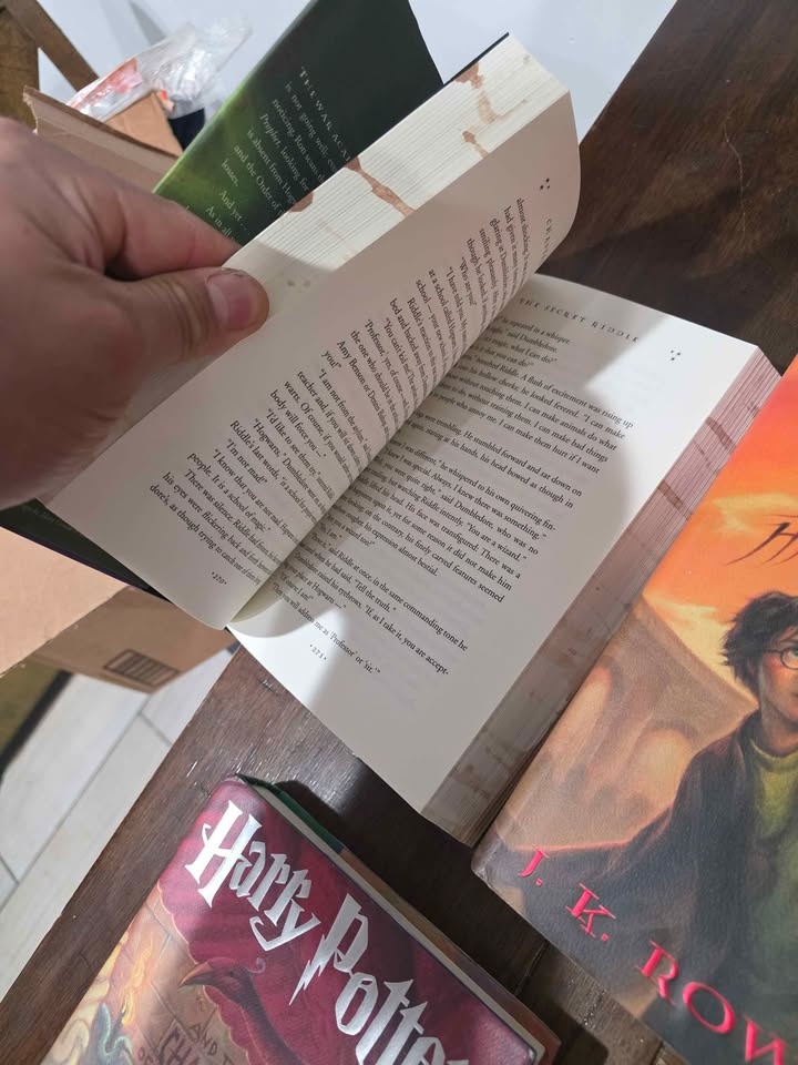 Harry Potter Book and DVD Collection - photo 5