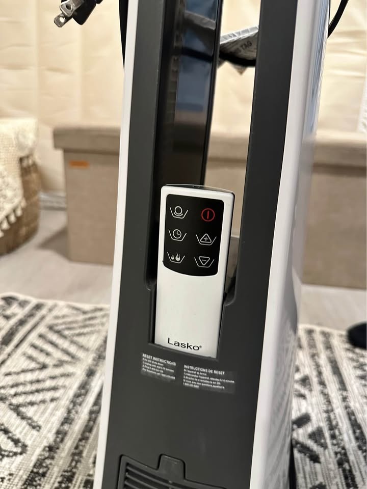 Lasko Bladeless Heater - Space Heater - photo 4