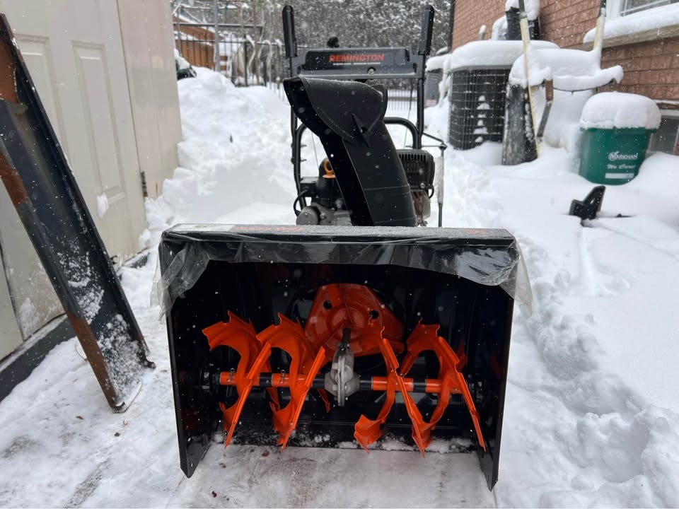 Remington 24 inch Snow Blower w/ Electric Start - photo 4