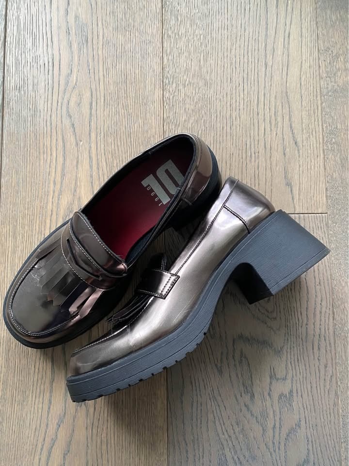 Silver Color Loafers - photo 2