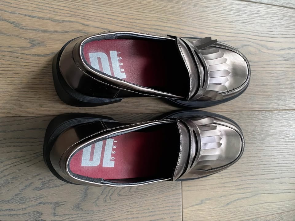 Silver Color Loafers - photo 5