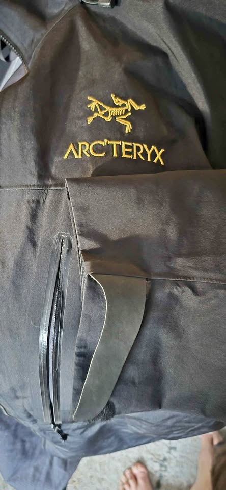 Arcteryx Alpha SV Jacket - Made in Canada