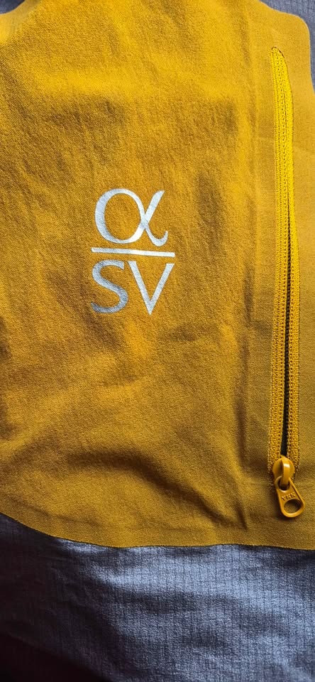 Arcteryx Alpha SV Jacket - Made in Canada - photo 4